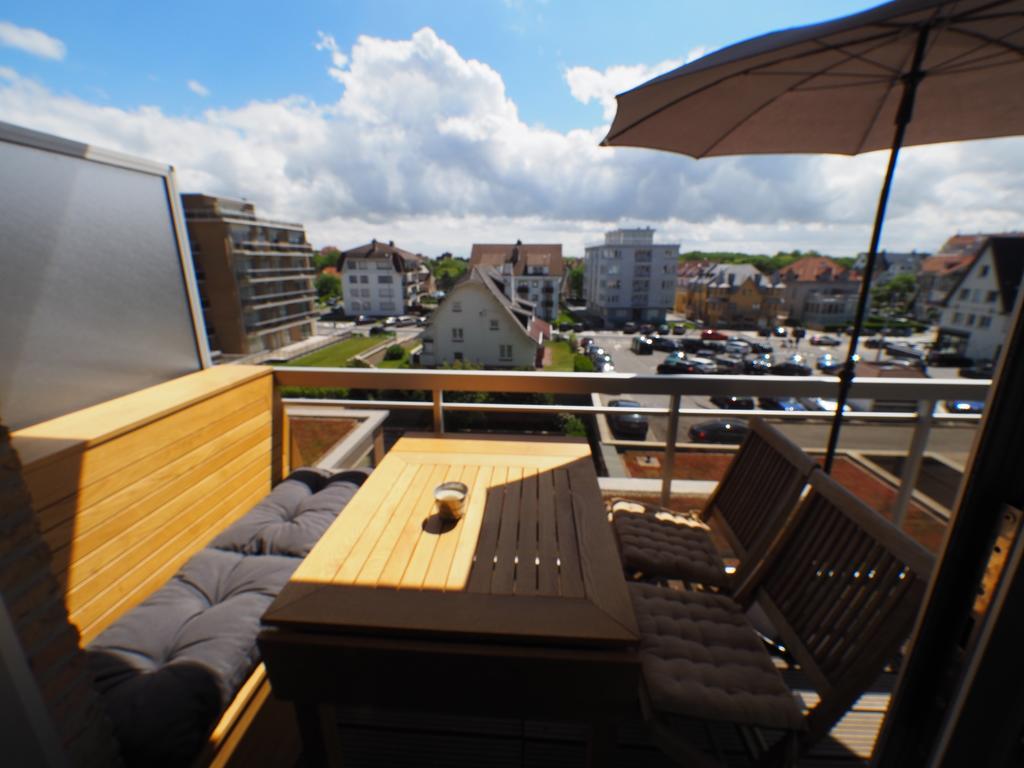 Appartement sur la digue - De Haan - Le Coq - Silver Beach Buitenkant foto