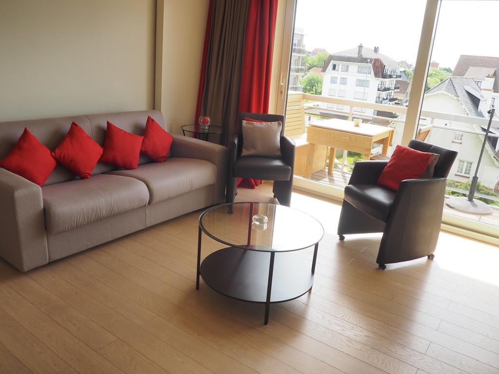 Appartement sur la digue - De Haan - Le Coq - Silver Beach Buitenkant foto